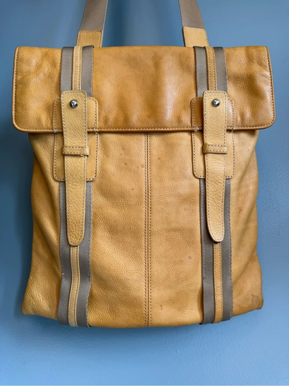 Claudia Firenzi Genuine Leather Laptop Messenger Bag Tan Made in Italy 13”x14”